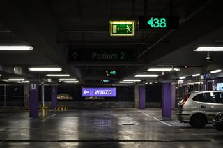 j-pix-underground-parking-427958